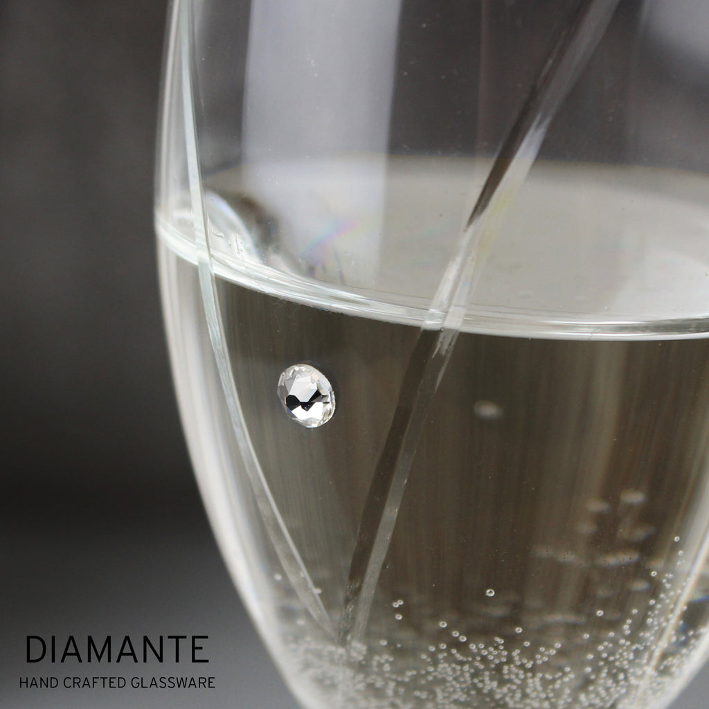 Personalised Hand Cut Mr & Mrs Pair of Flutes in Gift Box