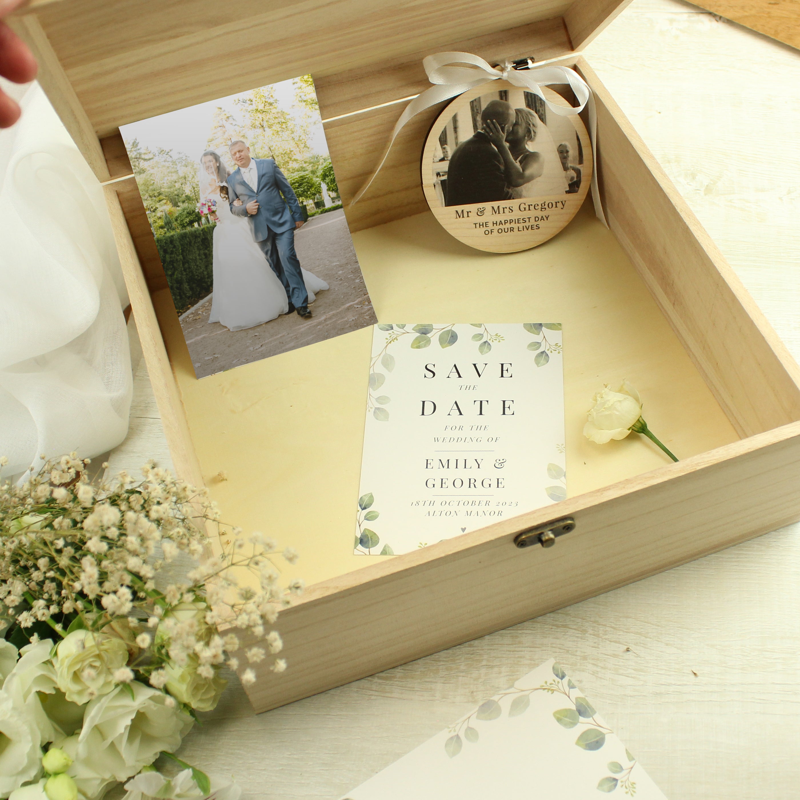 Personalised Floral Wreath Large Wooden Keepsake Box